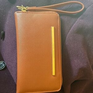 Women’s light brown, Steve Madden, wallet/wristlet T12